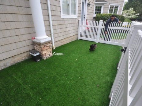 Dog-run-with-synthetic-turf-in-Dix-Hills-NY