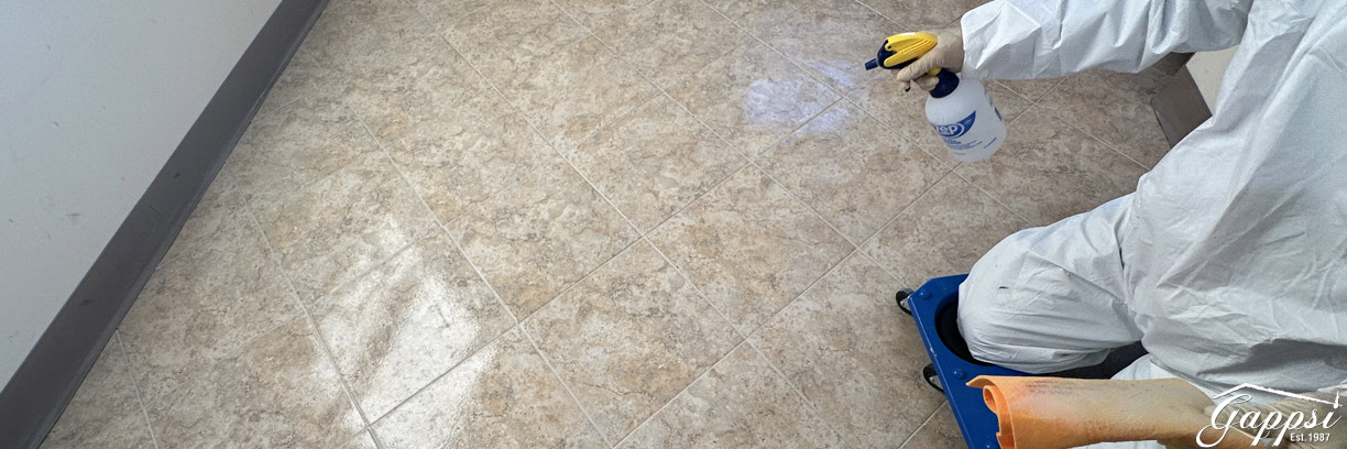 6-Applying-final-coat-of-clear-sealer