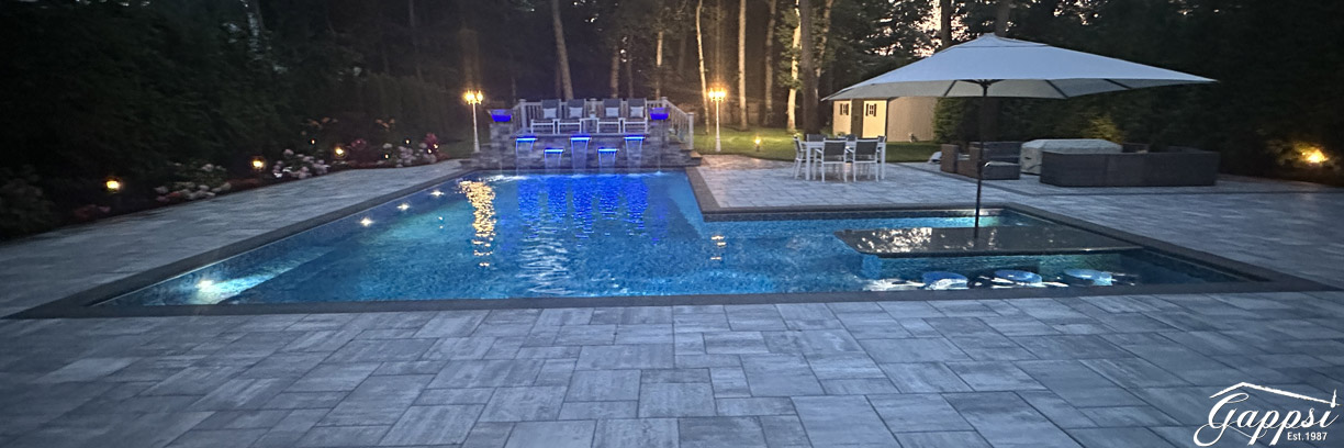 Concrete-Pool-with-Vinyl-Liner-and-Backyard-Design-Smithtown-NY3