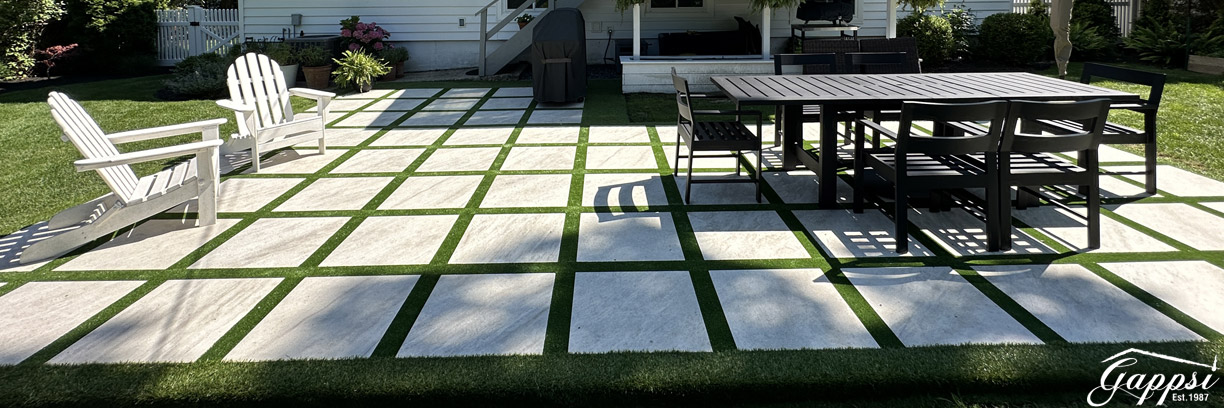 italian-porcelain-tiles-and-synthetic-turf-patio-combination-smithtown-ny3