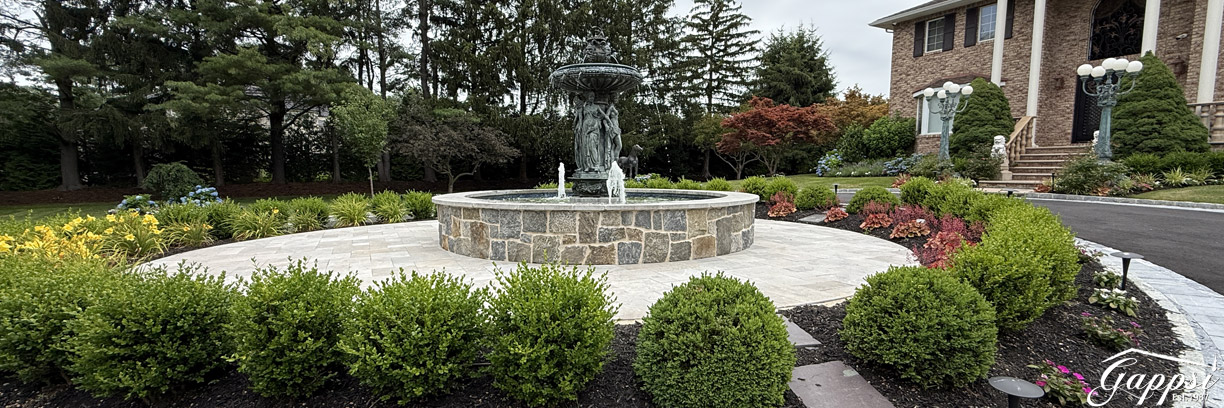Custom Gunite Fountain: The Centerpiece of Tranquility