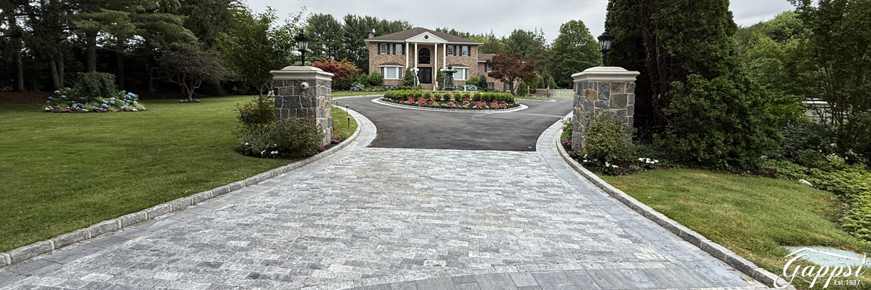 custom driveway columns and apron