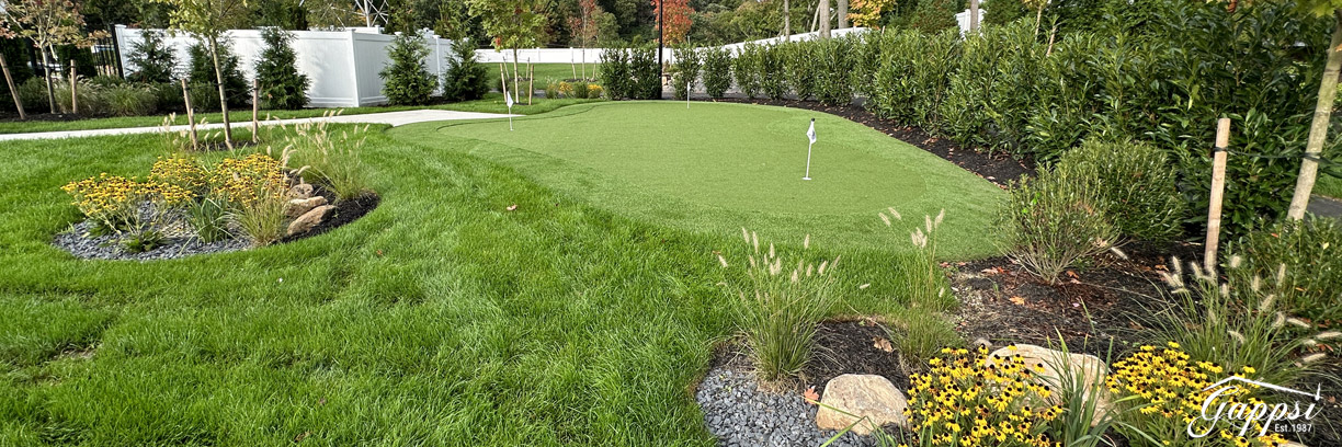 Synthetic Turf for Your Putting Green or Sports Court