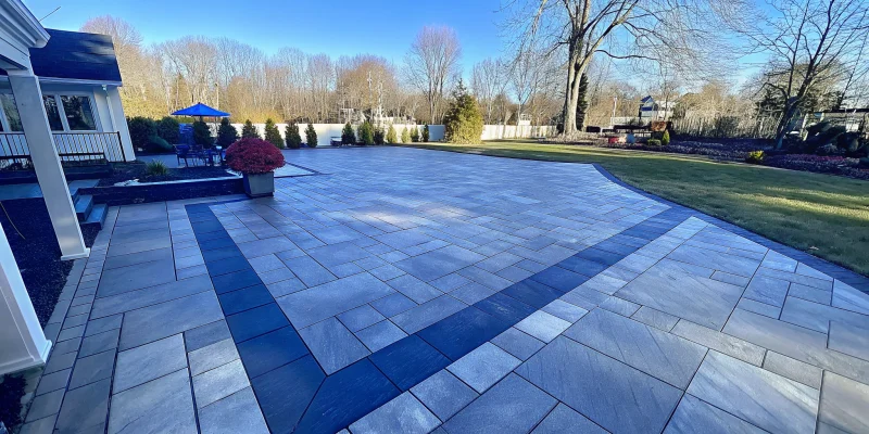 Porcelain paver patio installed by the best installers on Long Island, NY.