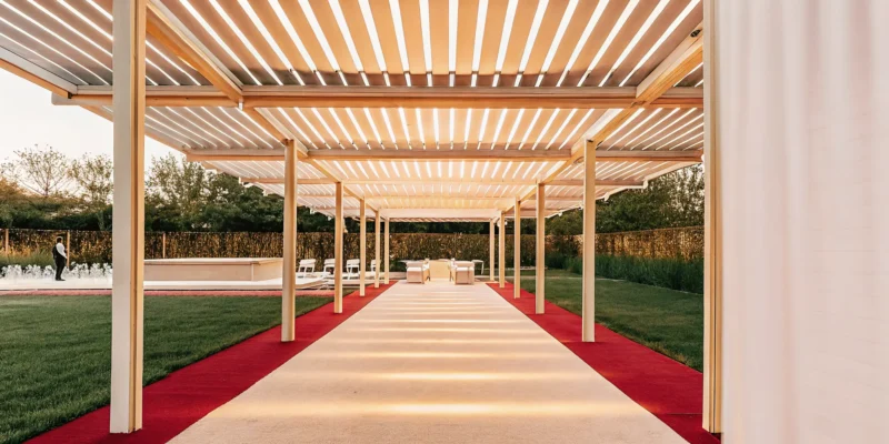 Modern commercial pergola for an outdoor hospitality dining area